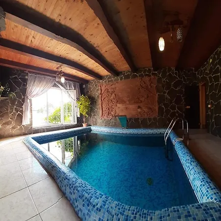 Guest house Приватна Садиба Ромен